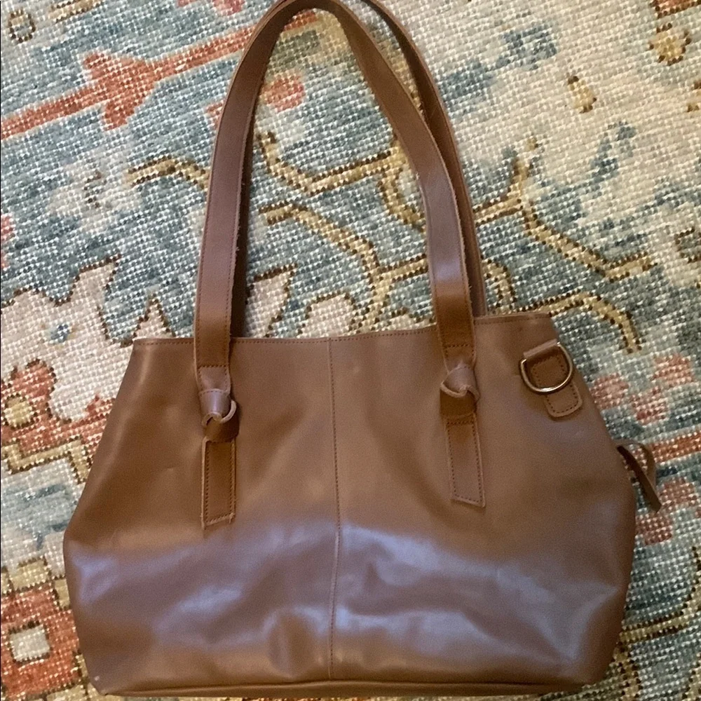 Able Brown Leather Tote with Structured Design - Picture 2 of 10